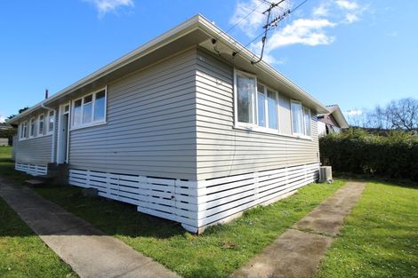 Photo of property in 30 Bellingham Crescent, Fordlands, Rotorua, 3015