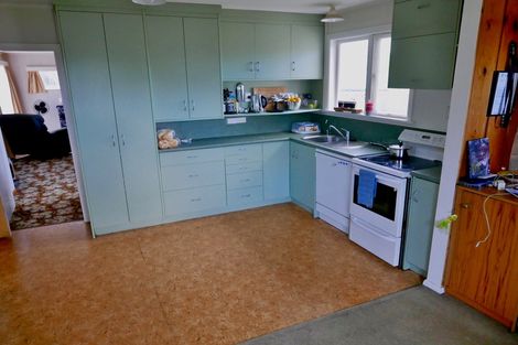 Photo of property in 6 Keir Crescent, Lansdowne, Masterton, 5810