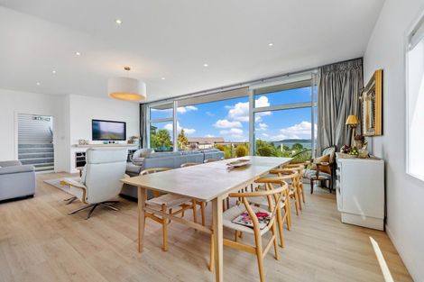 Photo of property in 12 Botanical Heights Drive, Waipahihi, Taupo, 3330