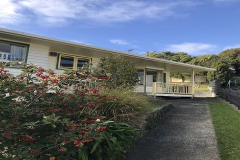Photo of property in 13 Timaru Grove, Kelson, Lower Hutt, 5010