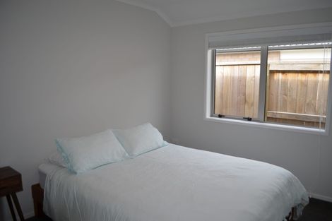 Photo of property in 16 Naeo Close, Papamoa Beach, Papamoa, 3118