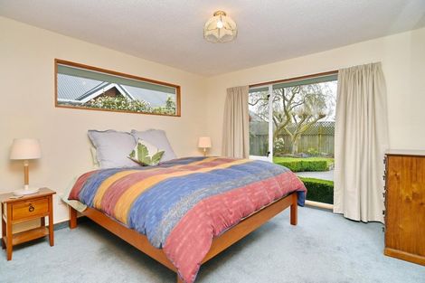 Photo of property in 23a Althorp Place, Avonhead, Christchurch, 8042