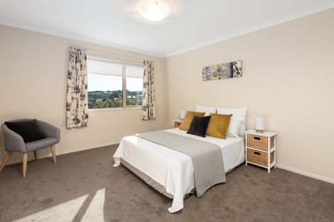 Photo of property in 8 Utopia Park Heights, Welcome Bay, Tauranga, 3112