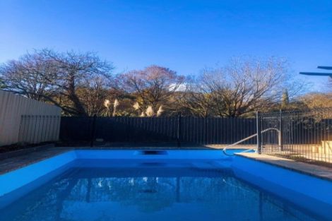 Photo of property in 16 Von Dadelszen Place, Havelock North, 4130