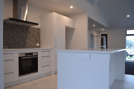 Photo of property in 50 Parau Drive, Bethlehem, Tauranga, 3110