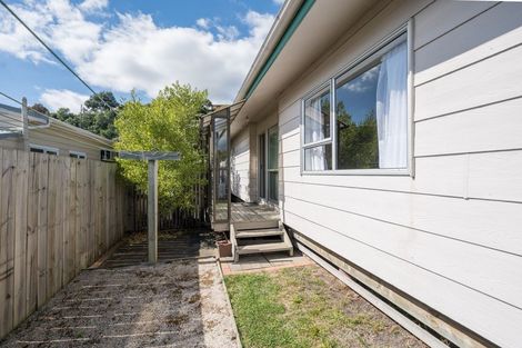 Photo of property in 2/184 Tahunanui Drive, Tahunanui, Nelson, 7011