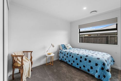 Photo of property in 17 Suffolk Drive, Kirwee, 7571