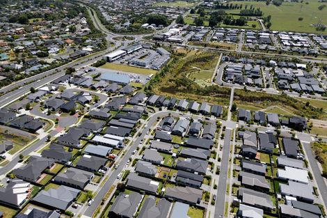 Photo of property in 28 Probert Crescent, Chartwell, Hamilton, 3210