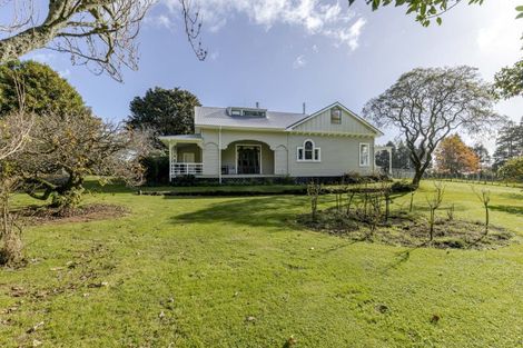 Photo of property in 1 Kahikatea Street, Inglewood, 4330