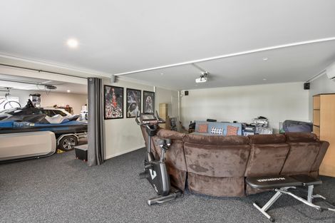 Photo of property in 2/11 Collie Street, Hillpark, Auckland, 2102