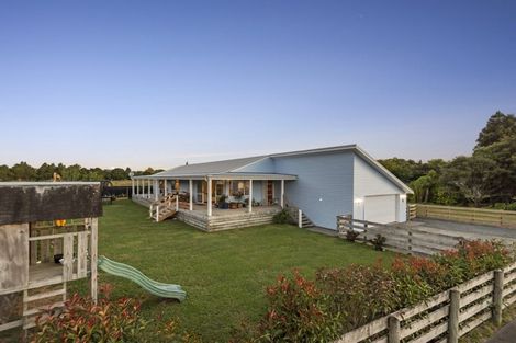 Photo of property in 974 Kahikatea Flat Road, Waitoki, Kaukapakapa, 0871