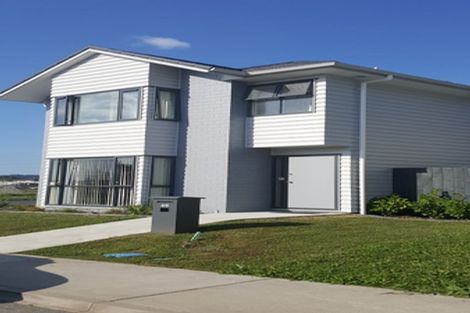 Photo of property in 49 Treestump Road, Takanini, 2112