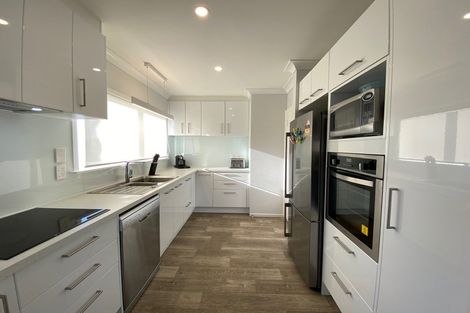 Photo of property in 4a The Drive, Brookfield, Tauranga, 3110