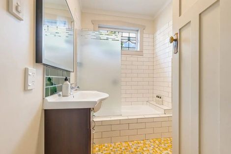 Photo of property in 1 Allen Road, Grey Lynn, Auckland, 1021