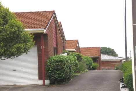 Photo of property in 20b Fowlds Avenue, Sandringham, Auckland, 1025