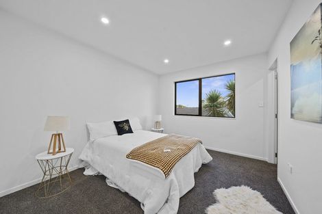 Photo of property in 23b Wanaka Place, Pakuranga Heights, Auckland, 2010