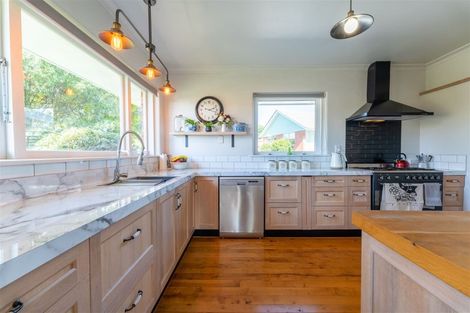 Photo of property in 229 Douglas Street, Highfield, Timaru, 7910