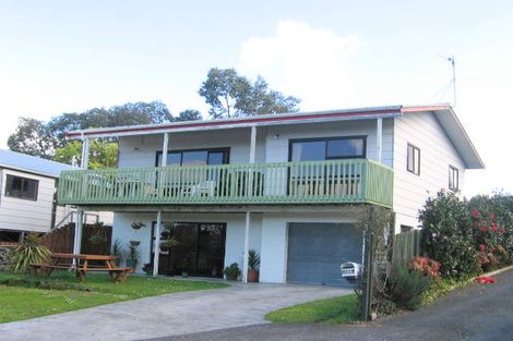 Photo of property in 109a Durrant Drive, Whangamata, 3620