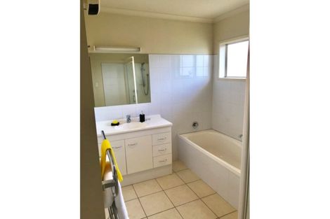 Photo of property in 1/1 Churchill Avenue, Manurewa, Auckland, 2102