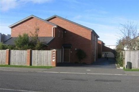 Photo of property in 42d Picton Avenue, Riccarton, Christchurch, 8011