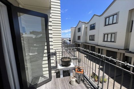 Photo of property in 33m New North Road, Eden Terrace, Auckland, 1021