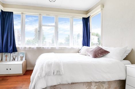 Photo of property in 2 Haultain Street, Fairfield, Hamilton, 3214