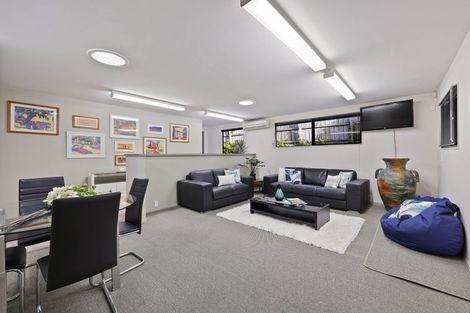 Photo of property in 253 Wellington Street, Pukekohe, 2120