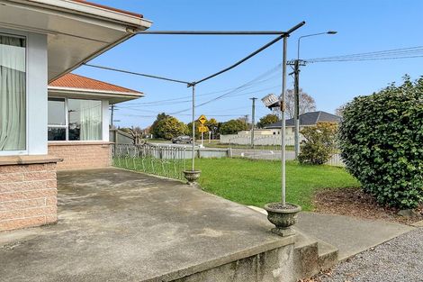 Photo of property in 84 Nortons Road, Avonhead, Christchurch, 8042