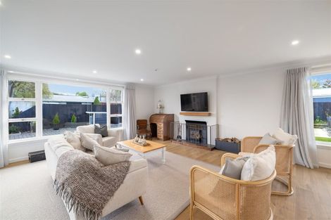 Photo of property in 6 Burrows Place, Ilam, Christchurch, 8041