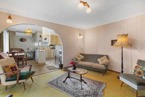 Photo of property in 34 Paraekaretu Street, Hunterville, 4730