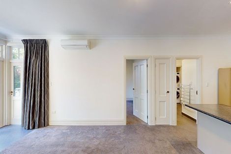 Photo of property in 44 Aurora Terrace, Kelburn, Wellington, 6012