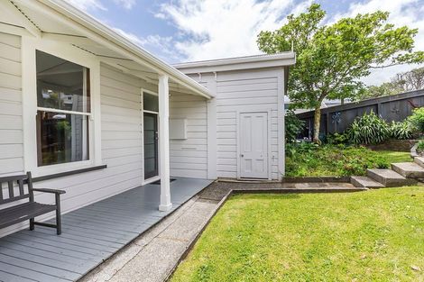 Photo of property in 16 Hamilton Road, Hataitai, Wellington, 6021