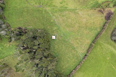 Photo of property in 55 Tarata Road, Inglewood, 4387