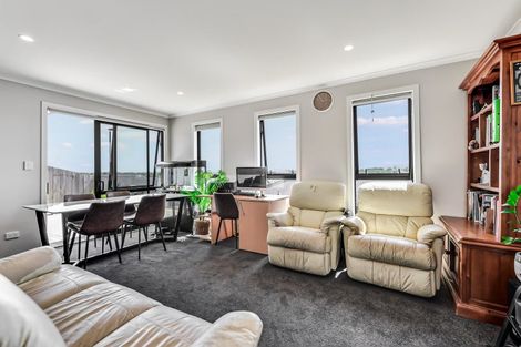 Photo of property in 11a North Ridge Drive, Rototuna North, Hamilton, 3210