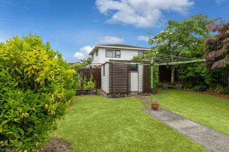 Photo of property in 74 Vintage Drive, Henderson, Auckland, 0612