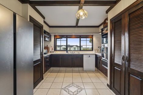 Photo of property in 11 Gracechurch Drive, Flat Bush, Auckland, 2016