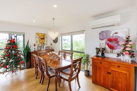 Photo of property in 121 Cashmere Drive, Fitzherbert, Palmerston North, 4410