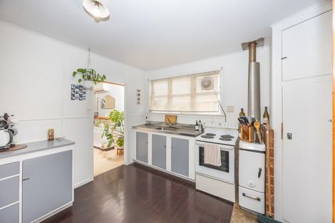 Photo of property in 43 Urlich Avenue, Melville, Hamilton, 3206