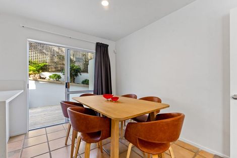 Photo of property in 1/104a Beach Road, Castor Bay, Auckland, 0620