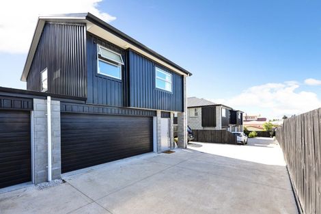 Photo of property in 2/28 Garnett Avenue, Forest Lake, Hamilton, 3200