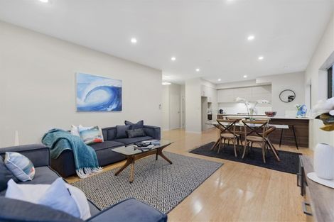 Photo of property in 20 Mulroy Place, Pinehill, Auckland, 0632