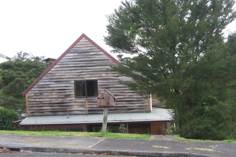 Photo of property in 36 Colonial Road, Birkenhead, Auckland, 0626