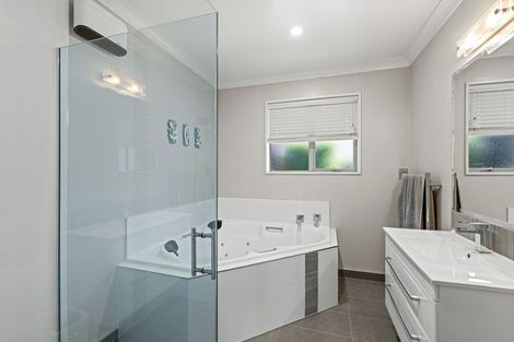 Photo of property in 144 Hussey Road, Northwood, Christchurch, 8051