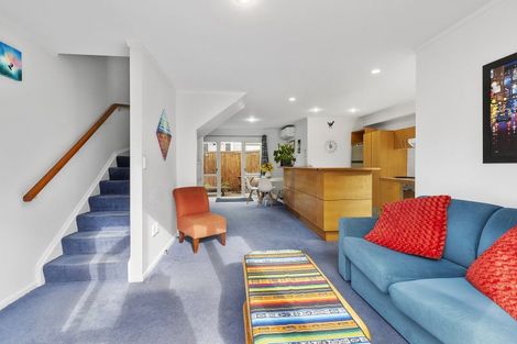 Photo of property in 4/14a Glenmore Street, Thorndon, Wellington, 6011