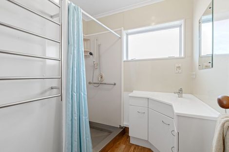 Photo of property in 1 Clark Street, Levin, 5510