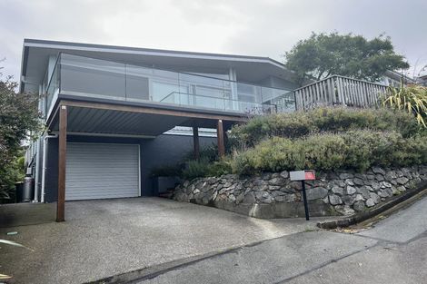 Photo of property in 14 Roys Road, Plimmerton, Porirua, 5026