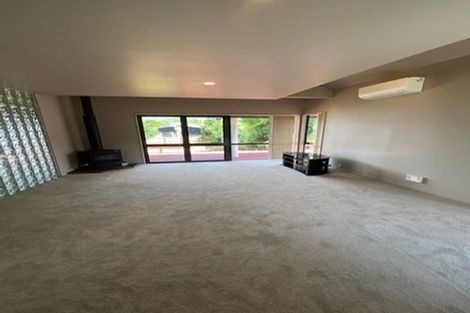 Photo of property in 2/6 Napoleon Avenue, Milford, Auckland, 0620