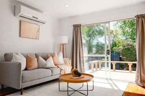 Photo of property in 2 Beryl Place, Pukehangi, Rotorua, 3015