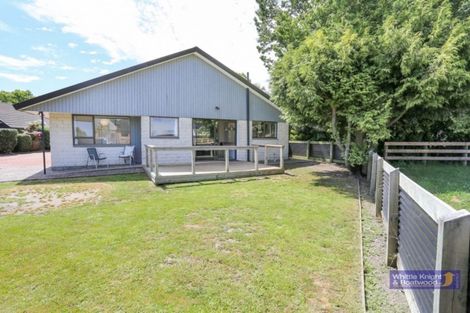 Photo of property in 6 Holmcroft Court, Cracroft, Christchurch, 8022