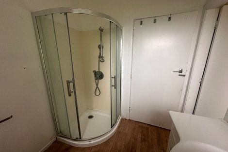 Photo of property in 88 Newlands Road, Newlands, Wellington, 6037